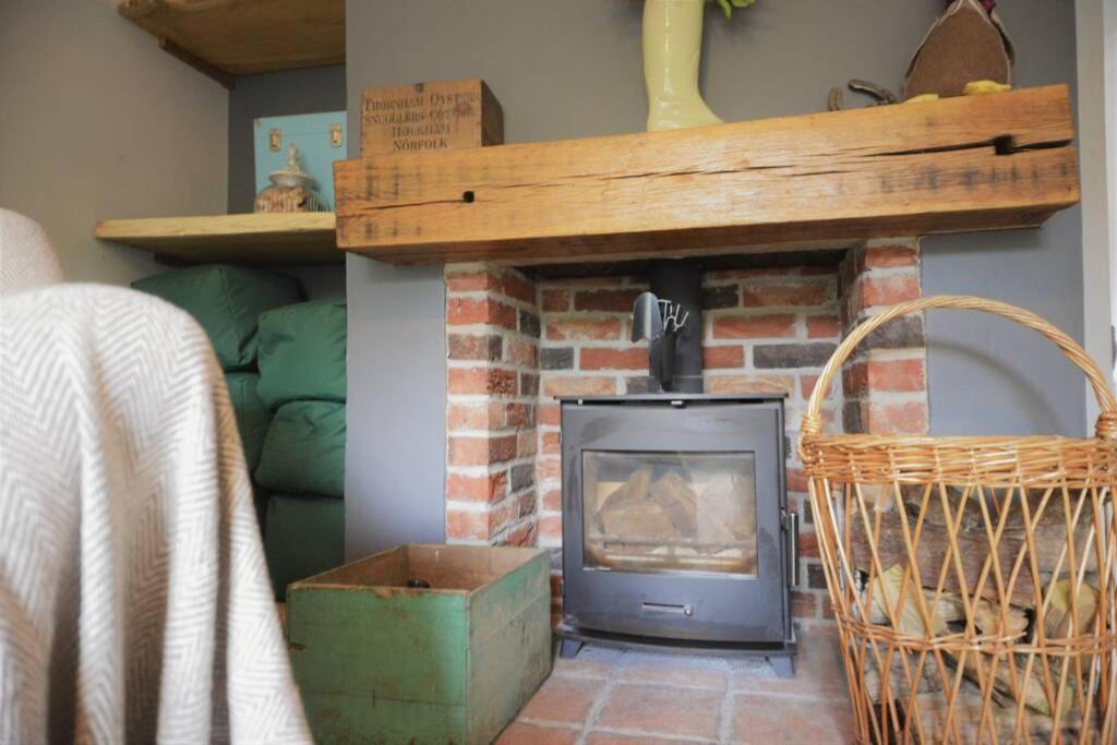 Ramblers Retreat Villa Saxthorpe Екстериор снимка